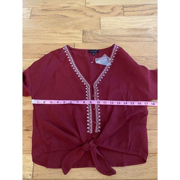 NWOT MIne Boho-Style Maroon Blouse With Embroidered V-Neck & Front Tie Size L - Picture 9 of 9